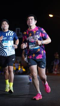 BIB: 4439, 44567
                            <button type="button" onclick="openModal(23098397)" class="btn btn-primary btn-sm float-right btn-popup" data-toggle="modal" data-target=".modal-high-quality">
                        <i class="fas fa-shopping-cart"></i> Add to Cart
                    </button>
                                            <button type="button" onclick="isThisMe(23098397, true)" class="btn btn-success btn-sm float-right btn-popup btn-isme hidden" data-toggle="tooltip" data-placement="bottom" title="นี่คือรูปของคุณใช่ไหม คลิกที่นี่เพื่อเอาเข้าอัลบั้ม">
                        <i class="fas fa-plus"></i> Add to album
                    </button>
                    <button type="button" onclick="isThisMe(23098397, false)" class="btn btn-warning btn-sm float-right btn-popup btn-isnotme hidden">
                        <i class="fas fa-ban"></i> Remove from album
                    </button>